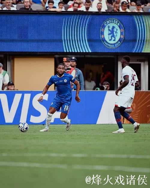 恩昆库晒世俱杯冠军照:以伟大荣耀为赛季圆满收官 恩昆库晒世俱杯冠军照:以伟大荣耀为赛季圆满收官