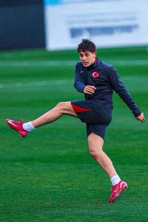 马卡:居莱尔提前结束休假 将随队去美国打季前赛 马卡:居莱尔提前结束休假 将随队去美国打季前赛